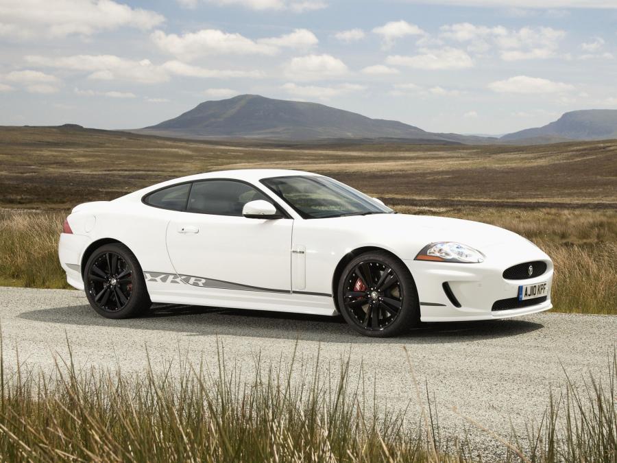  Jaguar XKR Coupe Black Package 2010 года  (фото 3 из 16)